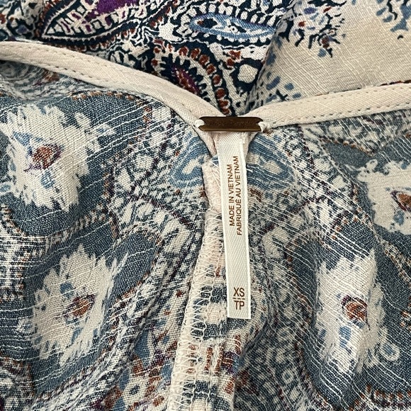 Free people long sleeve open back tunic - Picture 2 of 3